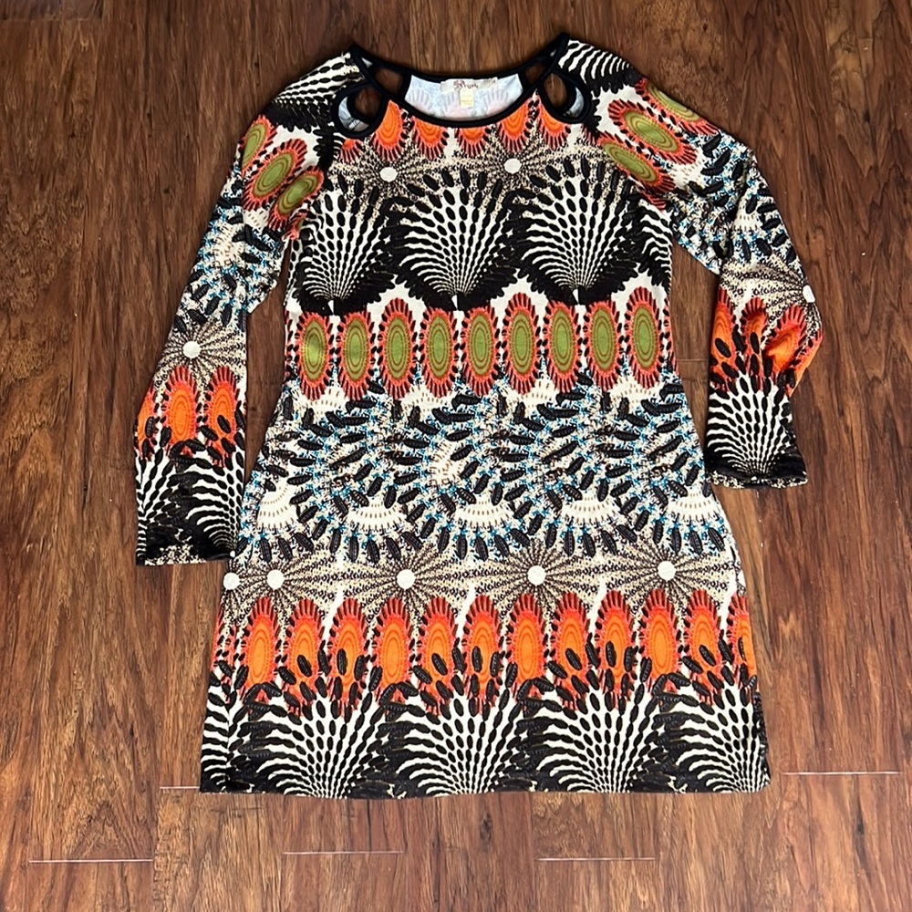 Funky Print Long Sleeve Tunic with Cut Outs in Collar